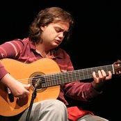 Yamandu Costa - List pictures