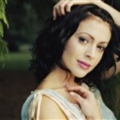 Alyssa Milano - List pictures