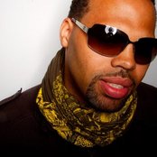 Eric Roberson - List pictures