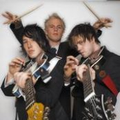 Elliot Minor - List pictures