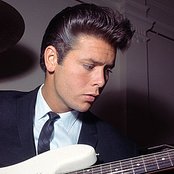 Richard Cliff - List pictures