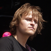 Tom Mcrae - List pictures