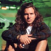 Eddie Vedder - List pictures