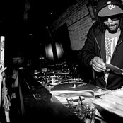 Dâm-funk - List pictures