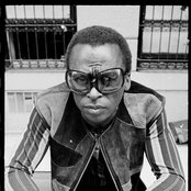 Miles Davis - List pictures