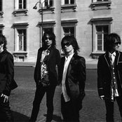 Larc-en-ciel - List pictures