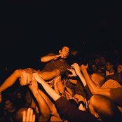 Shelter - List pictures