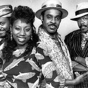 S.o.s. Band - List pictures