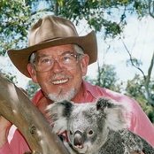 Rolf Harris - List pictures