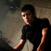 Ken Hayakawa - List pictures