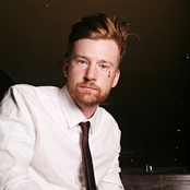 Jonny Craig - List pictures