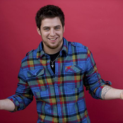 Lee Dewyze - List pictures