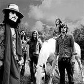 Amorphous Androgynous - List pictures