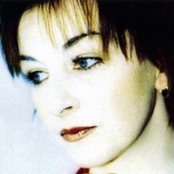 Ann Lee - List pictures