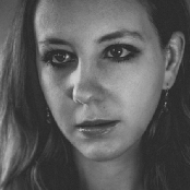 Lyla Foy - List pictures