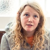 Kate Tempest - List pictures
