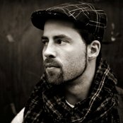 Mic Donet - List pictures