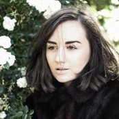 Meg Mac - List pictures