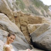 Alyssa Milano - List pictures