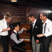 Ernie Haase & Signature Sound - List pictures