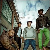 Buraka Som Sistema - List pictures