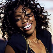 Heather Headley - List pictures