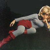 Nancy Sinatra - List pictures