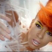 Eva Simmons - List pictures