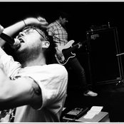 Sauna Youth - List pictures