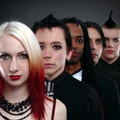 In Tenebris - List pictures