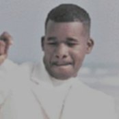 Papa San - List pictures