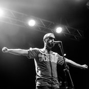 Lucas Santtana - List pictures