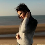 Ren Harvieu - List pictures