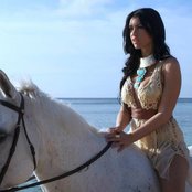 Mia Martina - List pictures