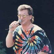 T. Graham Brown - List pictures