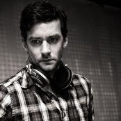 Bonobo - List pictures