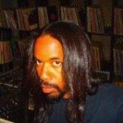 Dâm-funk - List pictures