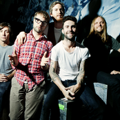 Maroon 5 - List pictures