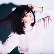 Emily Vaughn - List pictures