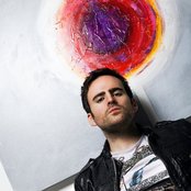 Gareth Emery - List pictures