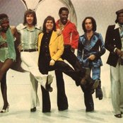 Les Humphries Singers - List pictures