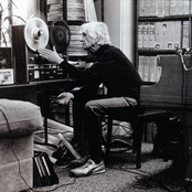 Gil Evans - List pictures