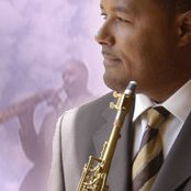 Najee - List pictures