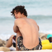 Diego Gonzalez - List pictures