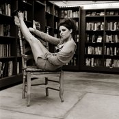 Holly Brook - List pictures