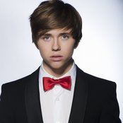 Ian Thomas - List pictures