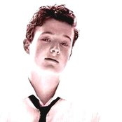 John Stevens - List pictures