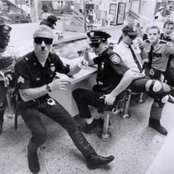 X-cops - List pictures