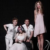 Queen Adreena - List pictures