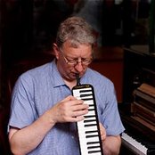 Steve Beresford - List pictures